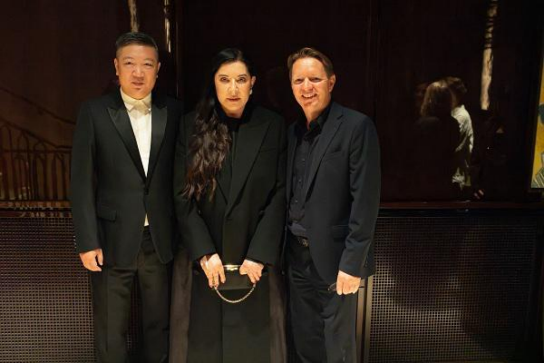 副本从伦敦秀场到杭州地标, 重构高端商业新范式 ——杭州世纪中心商场AURAHZ与 ROKSANDA 的美学共鸣544.png